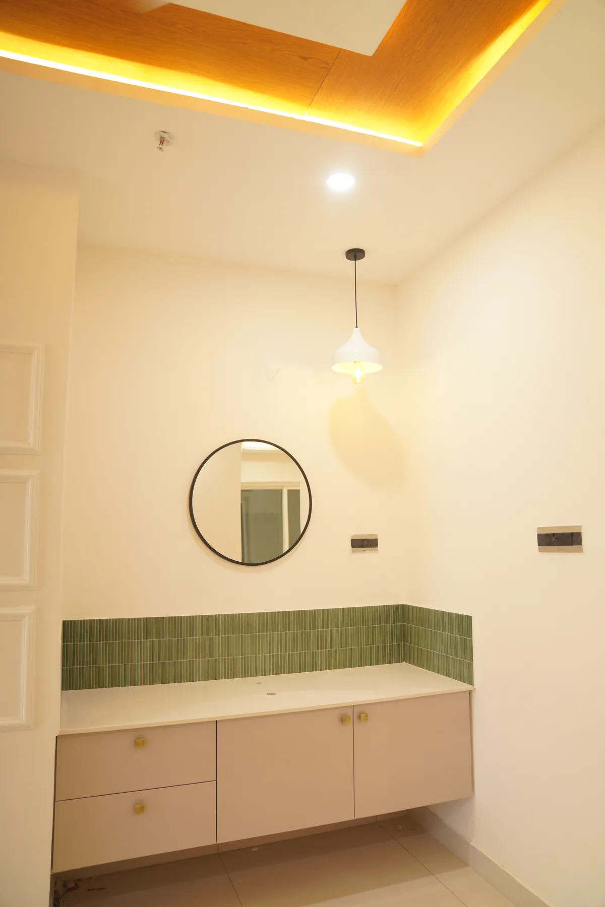 Apartment Interiors - photograph 4