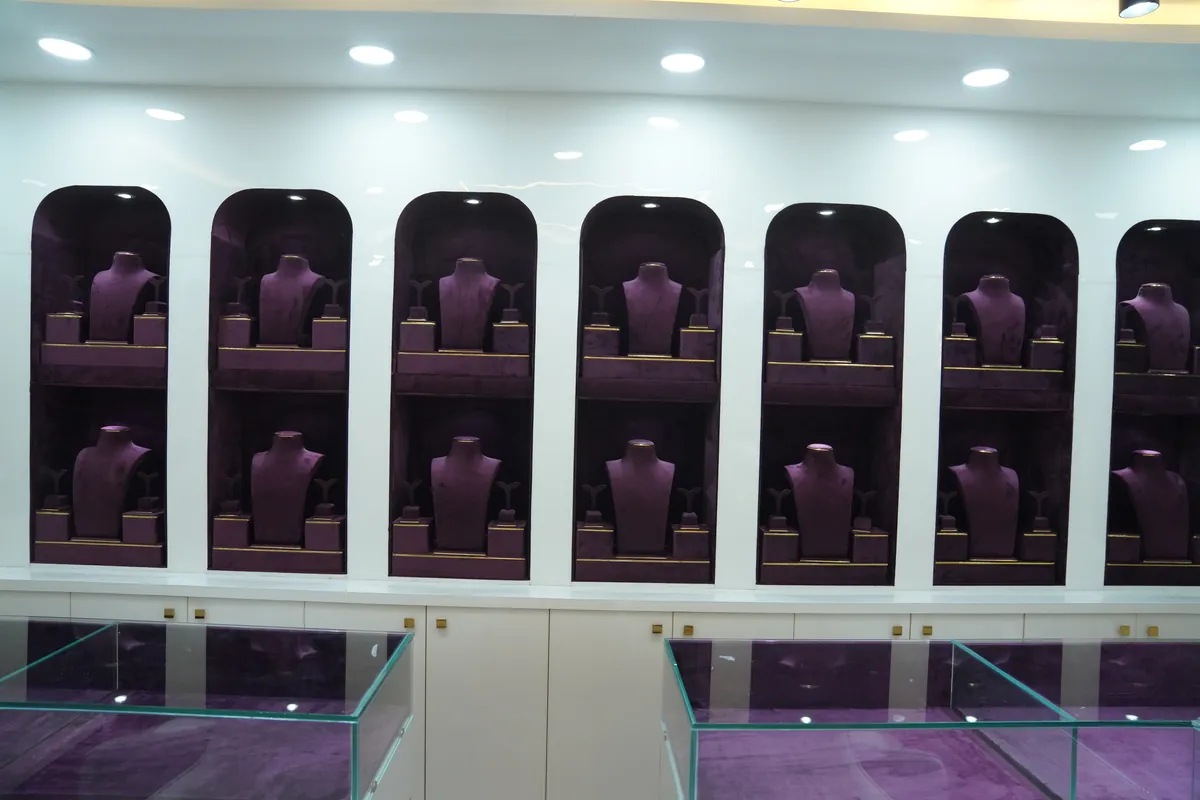 Laksh Jewellers - photograph 5